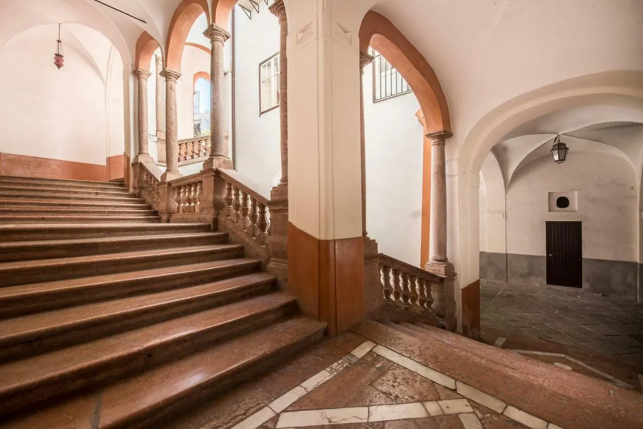 Casa Degli Affreschi A Palazzo Lungarini Daire Palermo